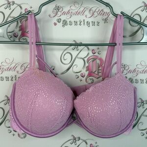 PINK Victoria's Secret bra shiny strappy sexy Lavender Lace Push-Up Bra